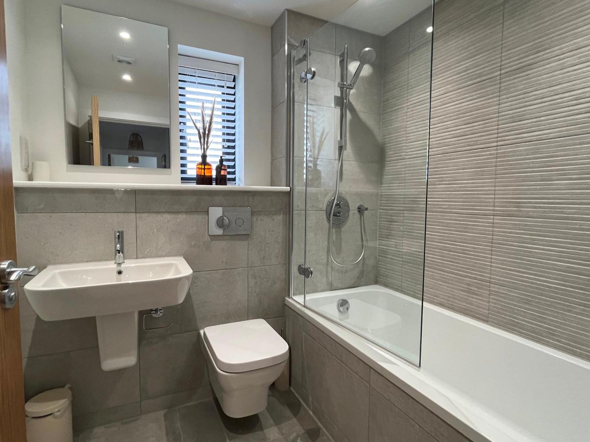 Exceptional 3 Bedroom Home In Penzance~New~Seaside Exterior photo