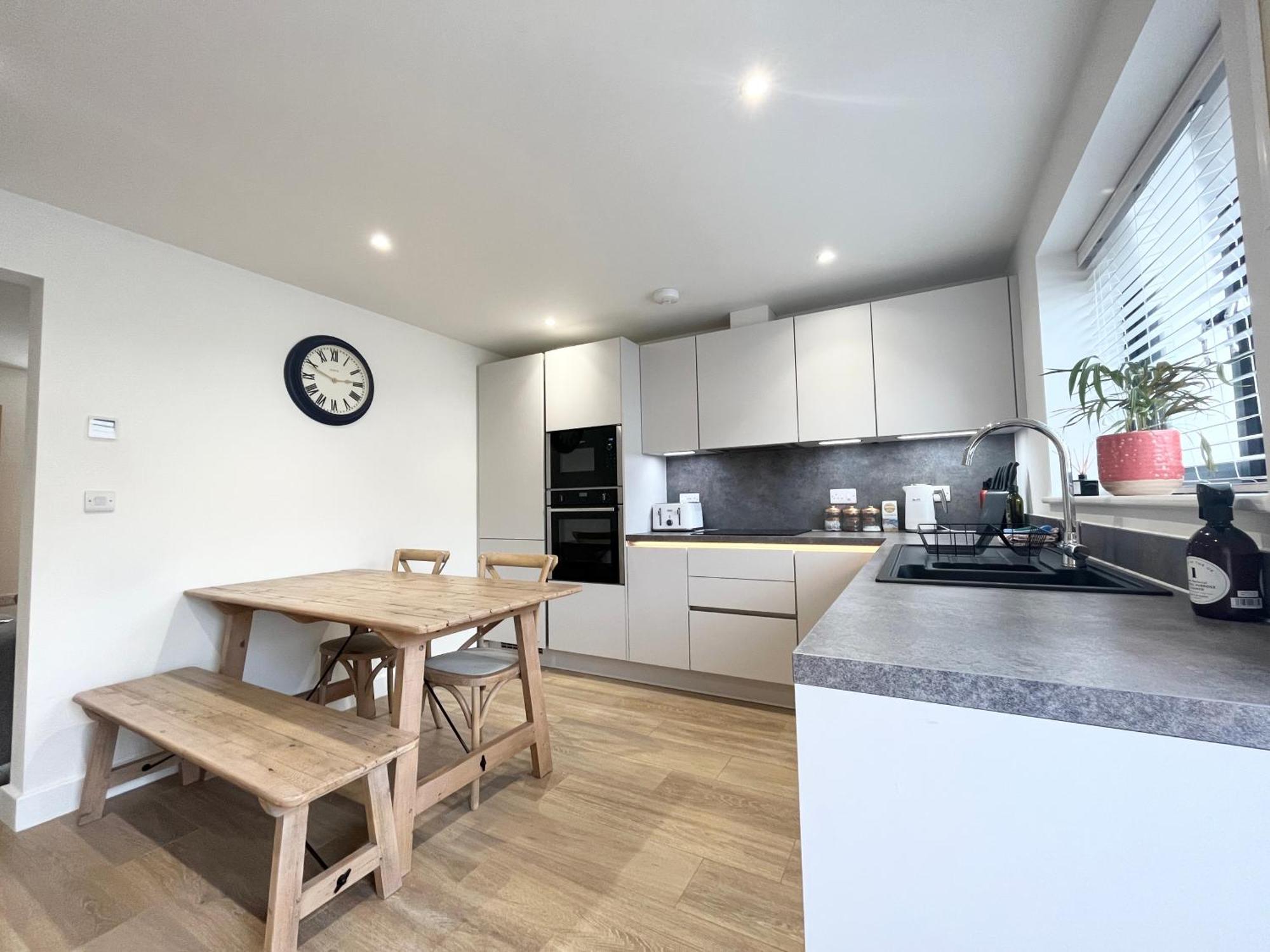 Exceptional 3 Bedroom Home In Penzance~New~Seaside Exterior photo